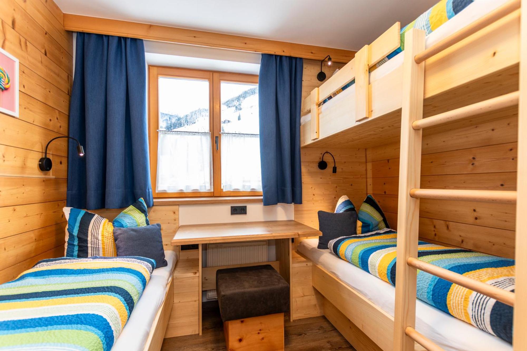 Apartment Gaestehaus Luggau Rauris Exterior photo